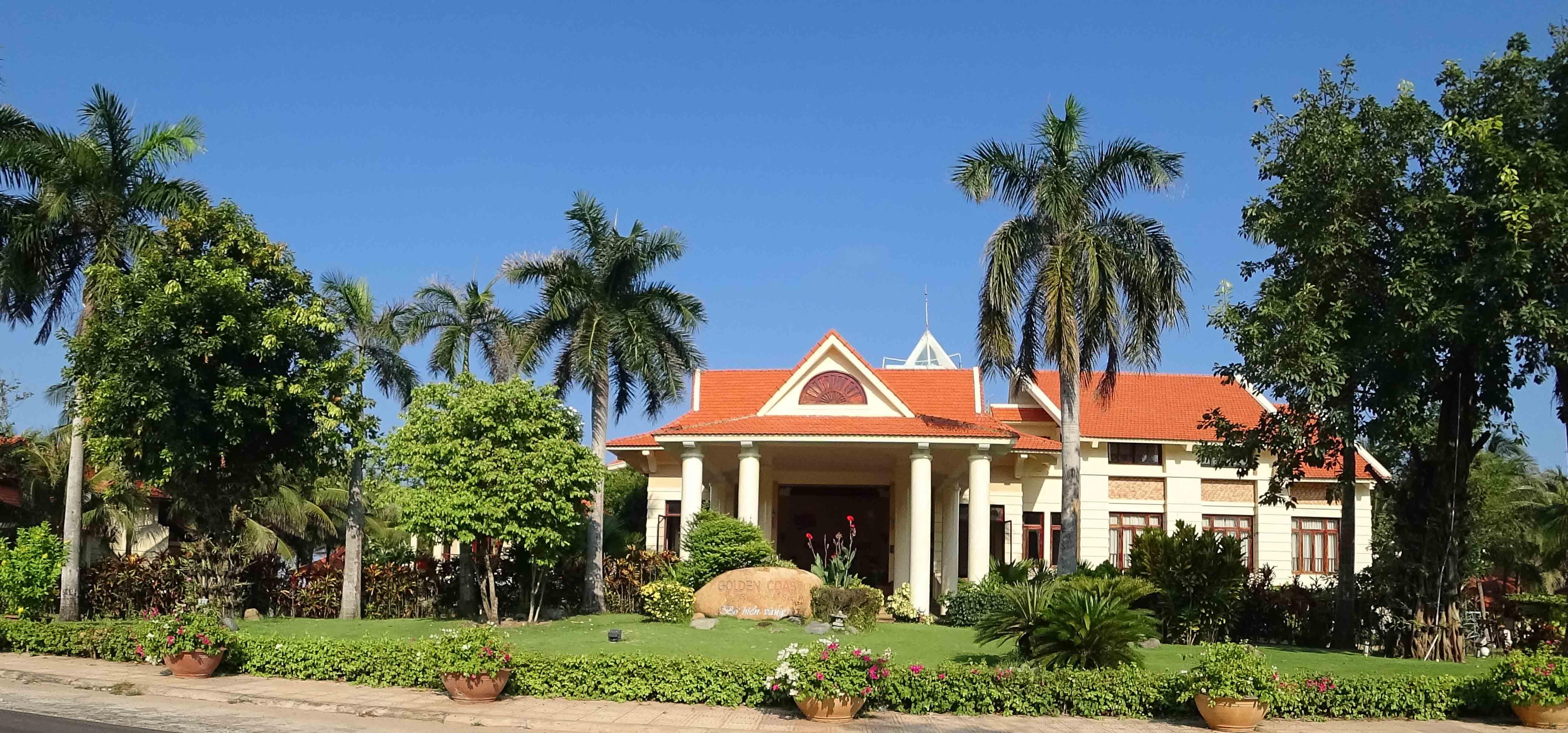 Golden Coast Resort & Spa Phan Thiết Esterno foto