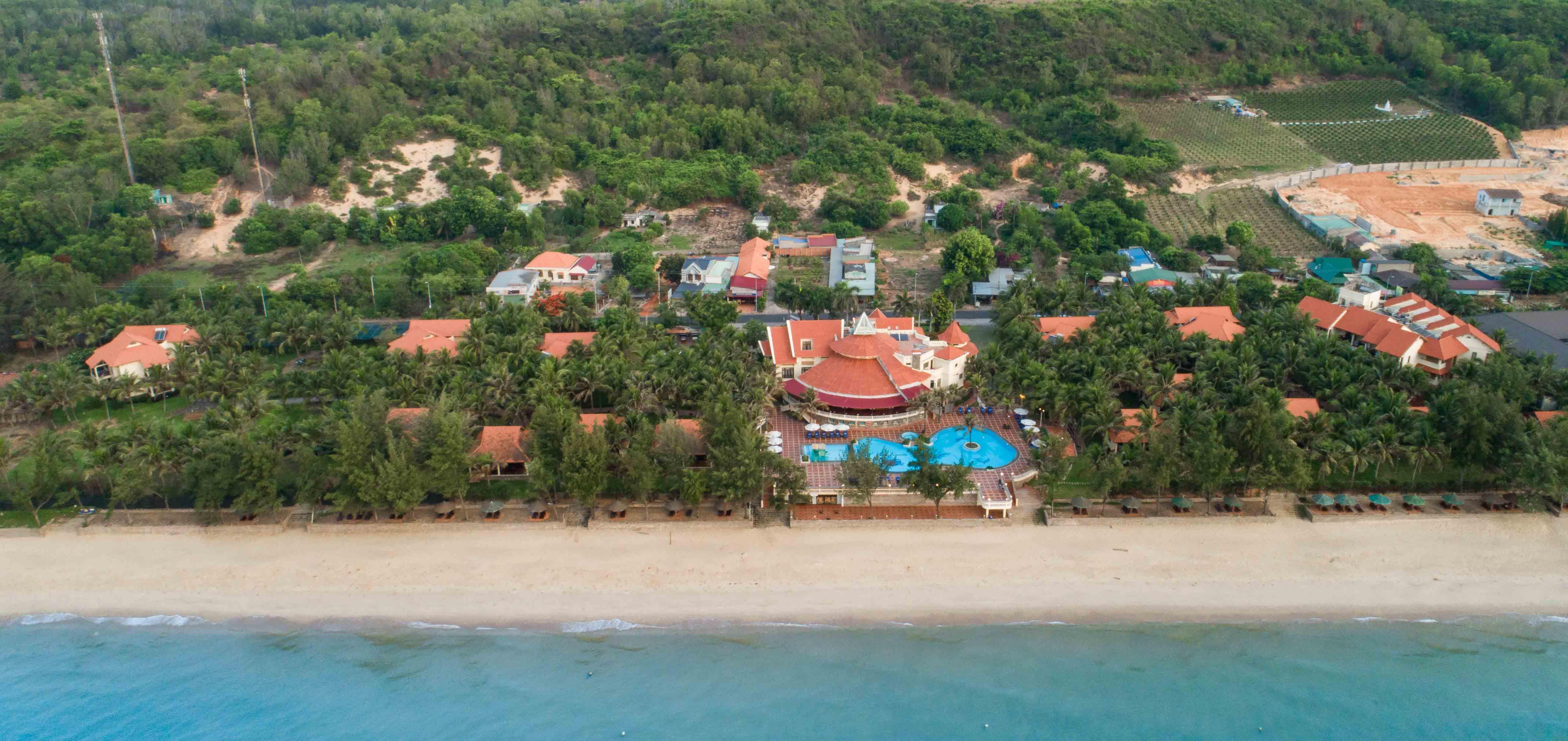 Golden Coast Resort & Spa Phan Thiết Esterno foto