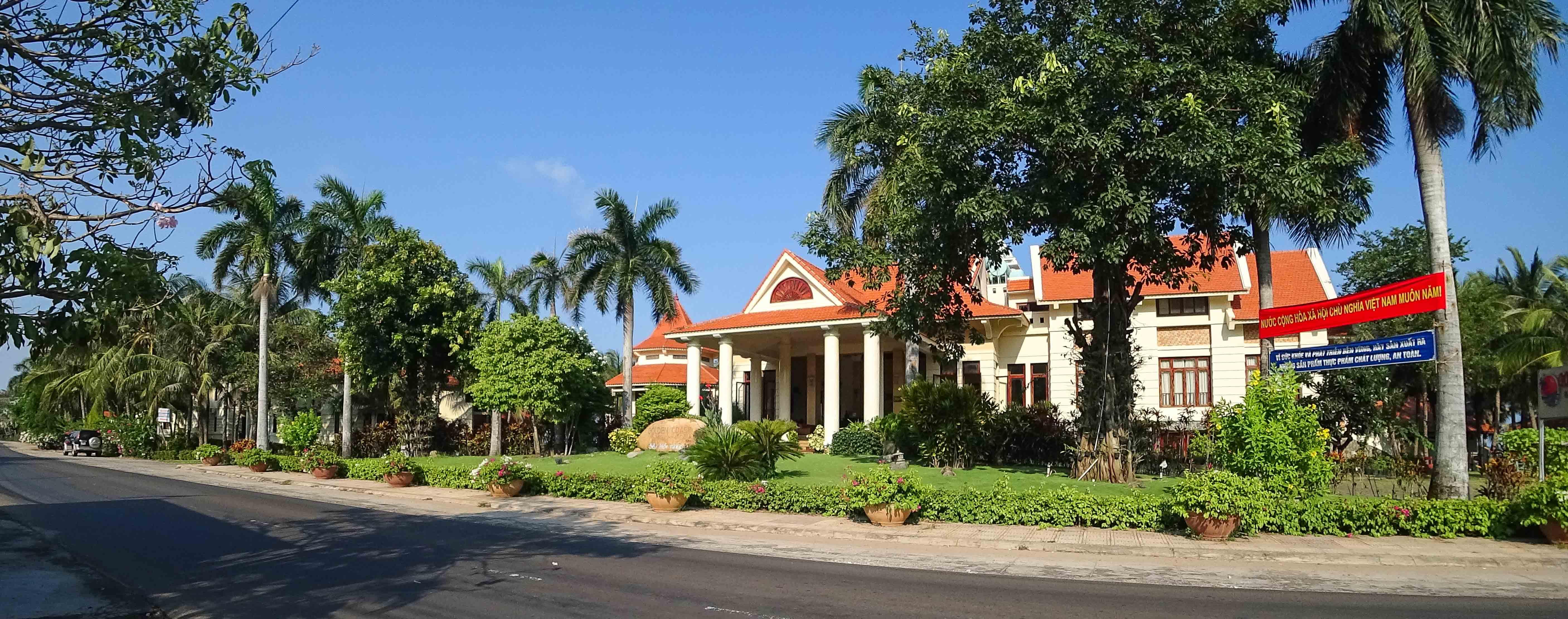 Golden Coast Resort & Spa Phan Thiết Esterno foto