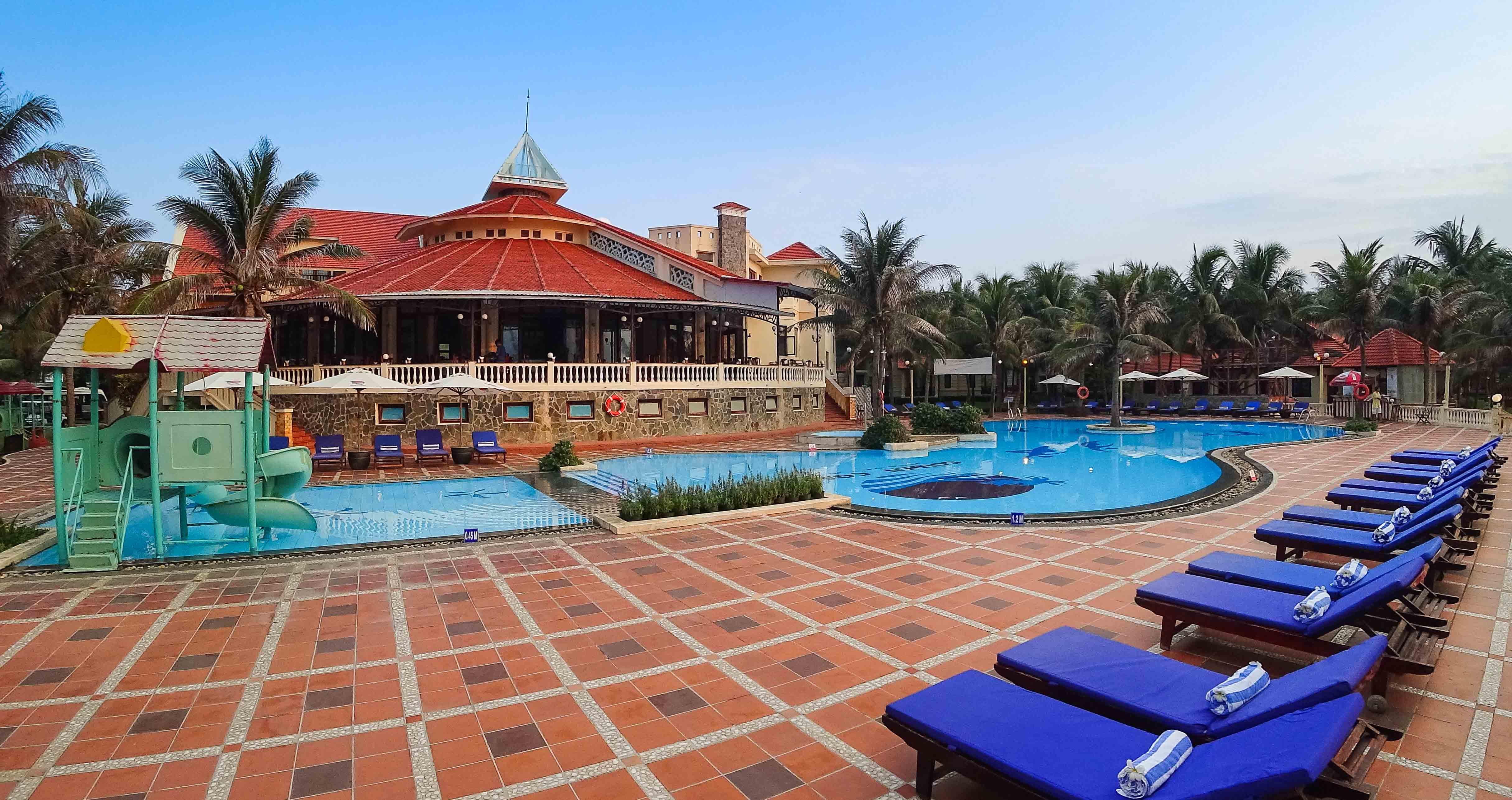 Golden Coast Resort & Spa Phan Thiết Esterno foto