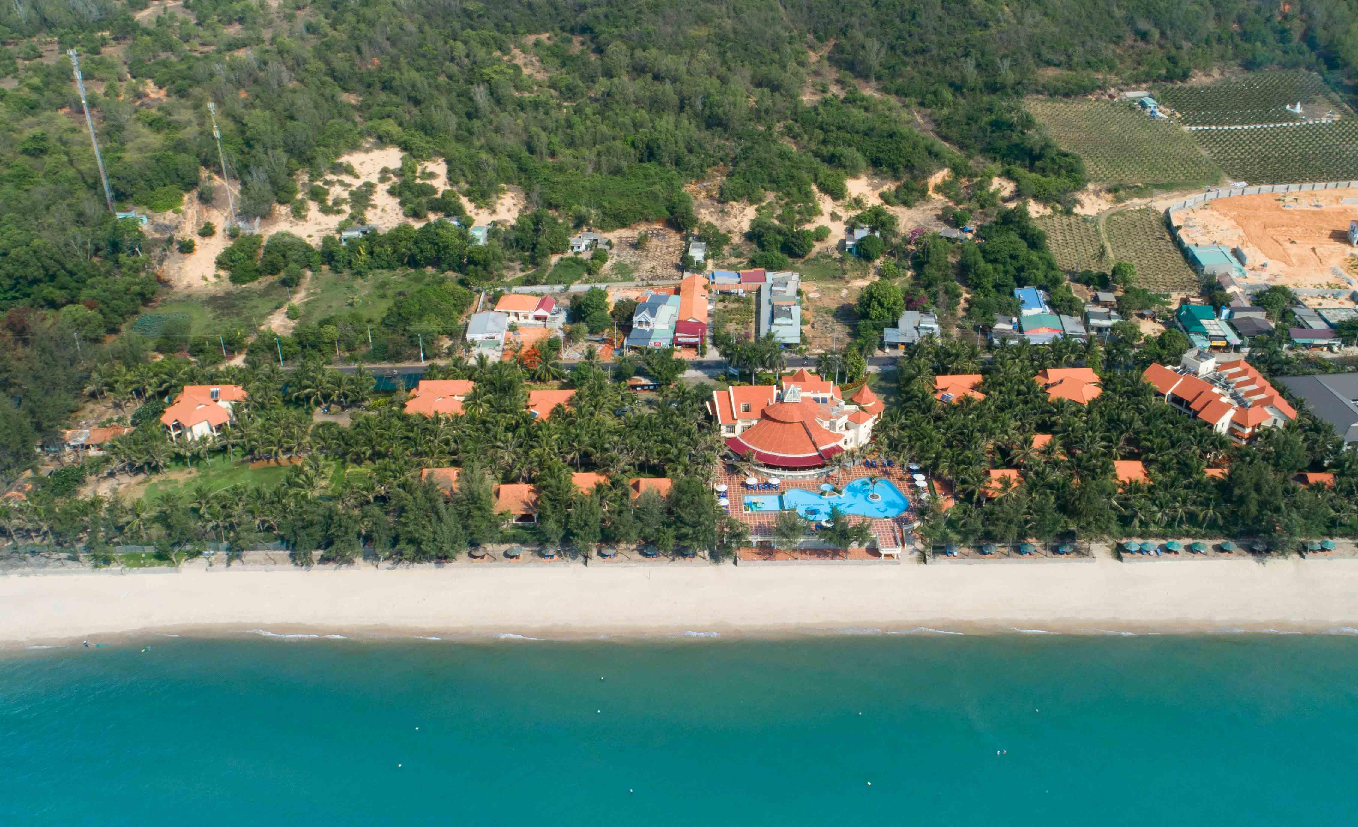 Golden Coast Resort & Spa Phan Thiết Esterno foto