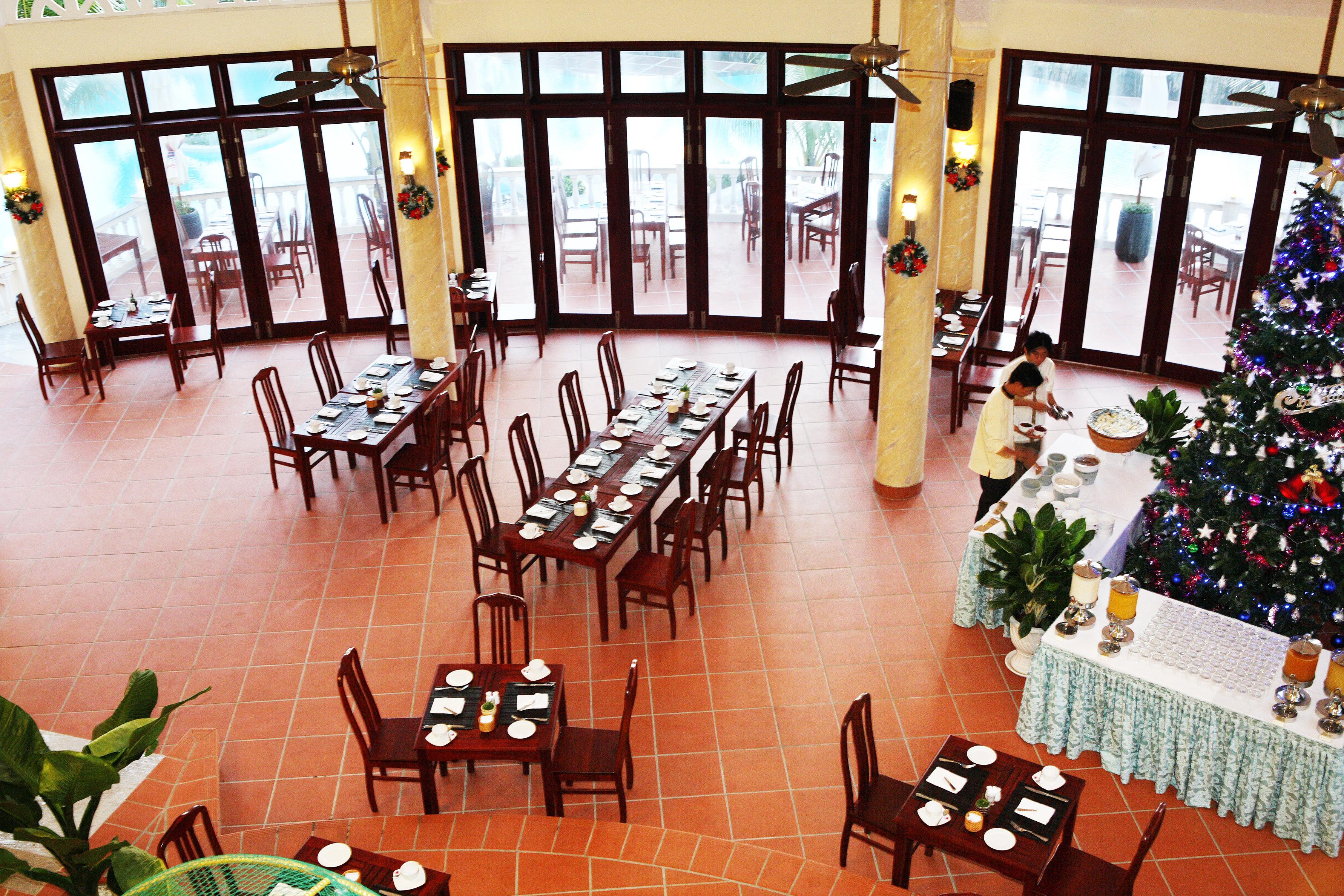 Golden Coast Resort & Spa Phan Thiết Esterno foto