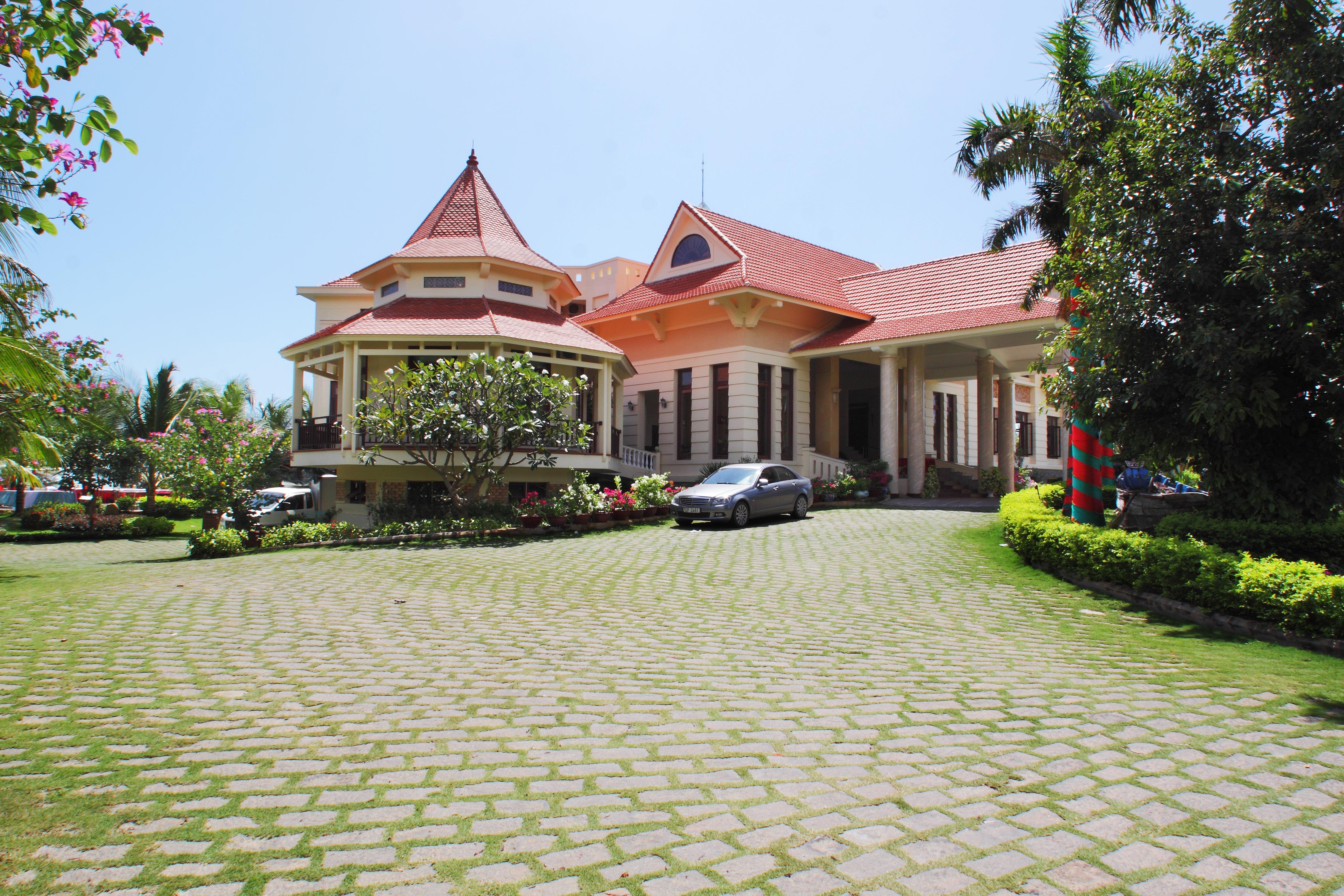 Golden Coast Resort & Spa Phan Thiết Esterno foto