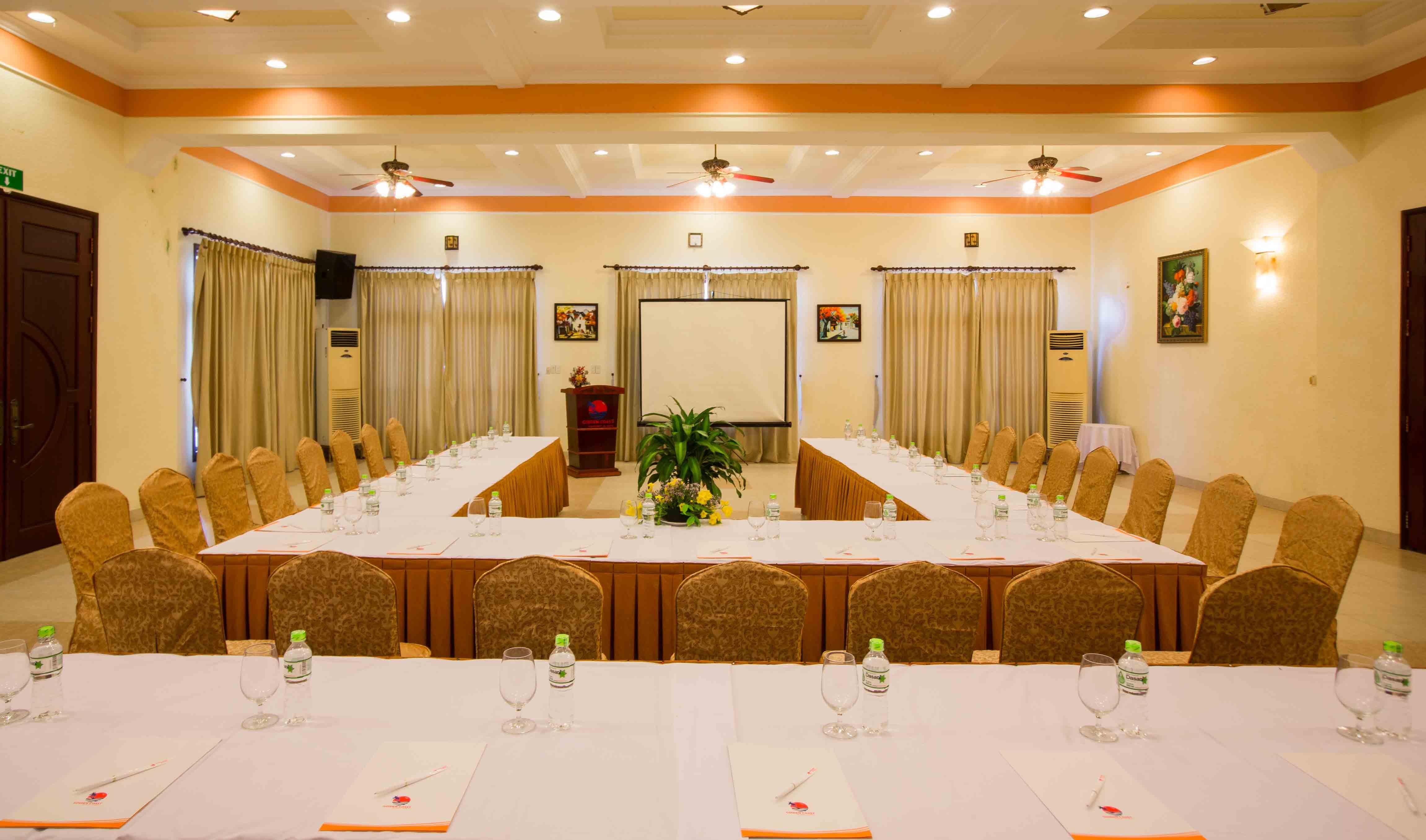 Golden Coast Resort & Spa Phan Thiết Esterno foto