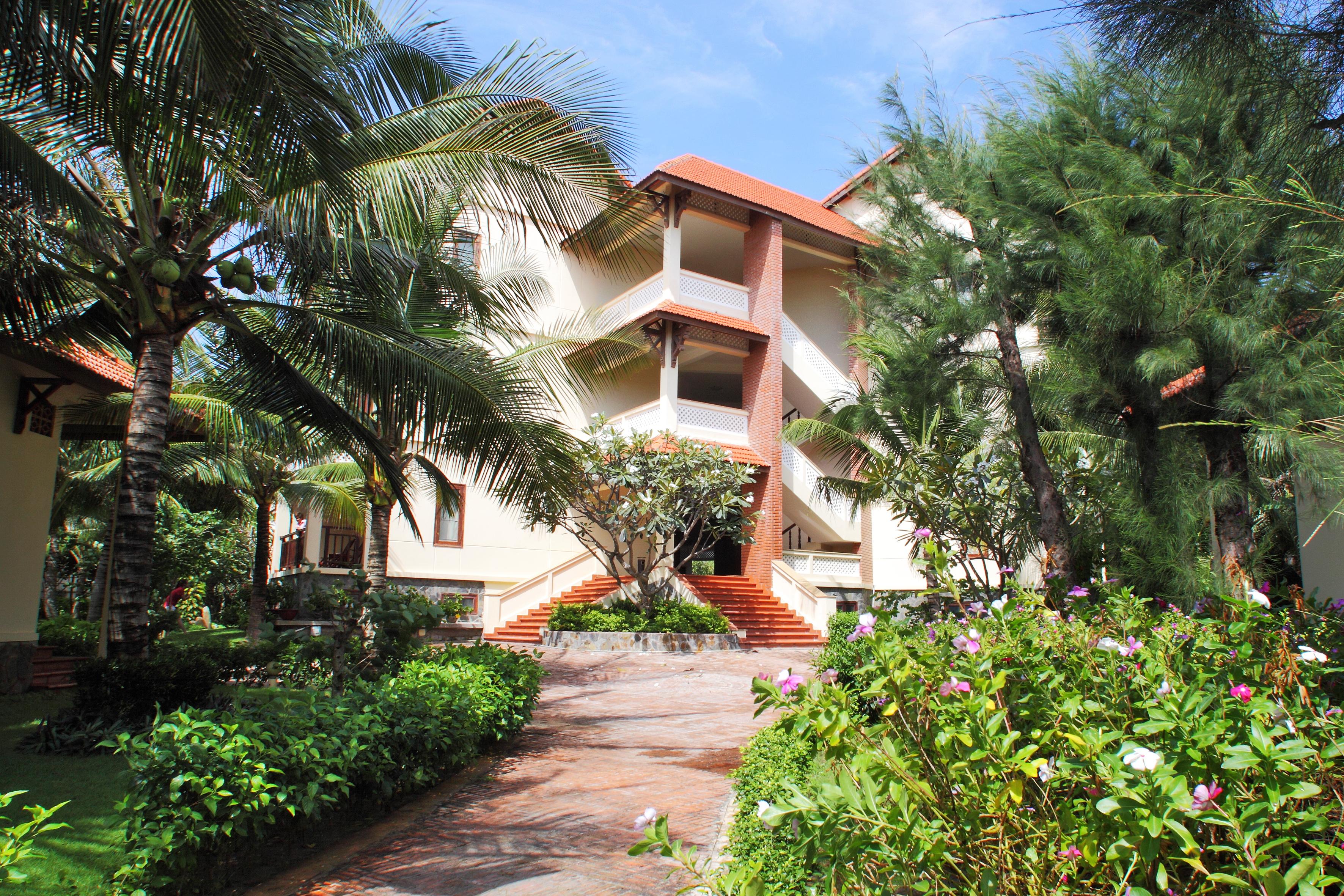 Golden Coast Resort & Spa Phan Thiết Esterno foto