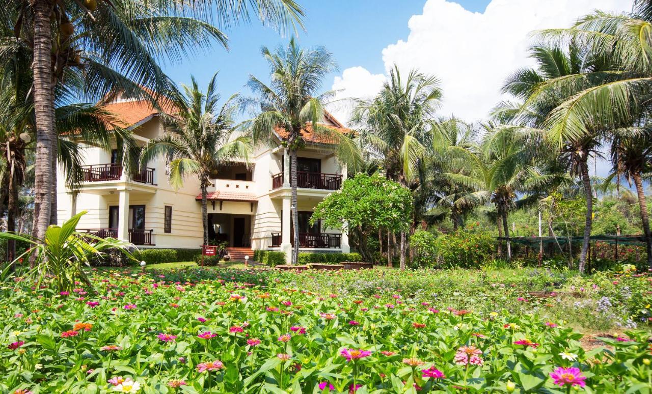 Golden Coast Resort & Spa Phan Thiết Esterno foto
